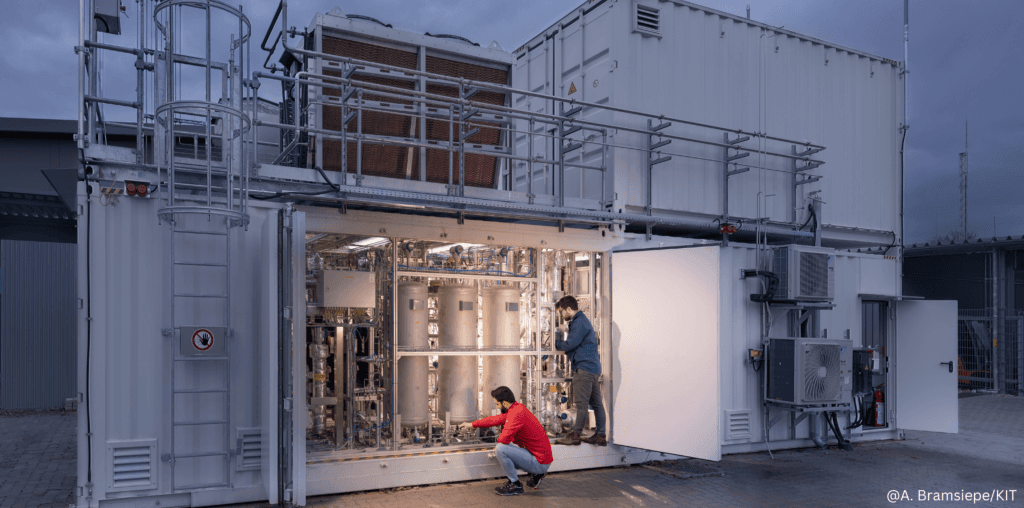 ICODOS, KIT and BASF e-methanol plant